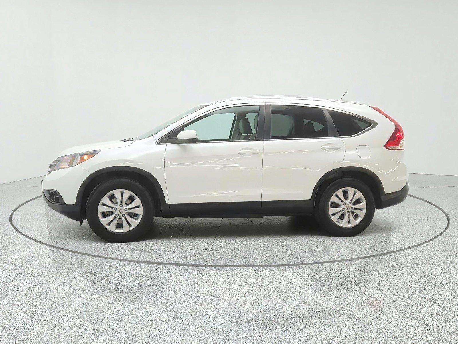 Used 2014 White Diamond Pearl Honda 2WD 5dr EX-L image 8