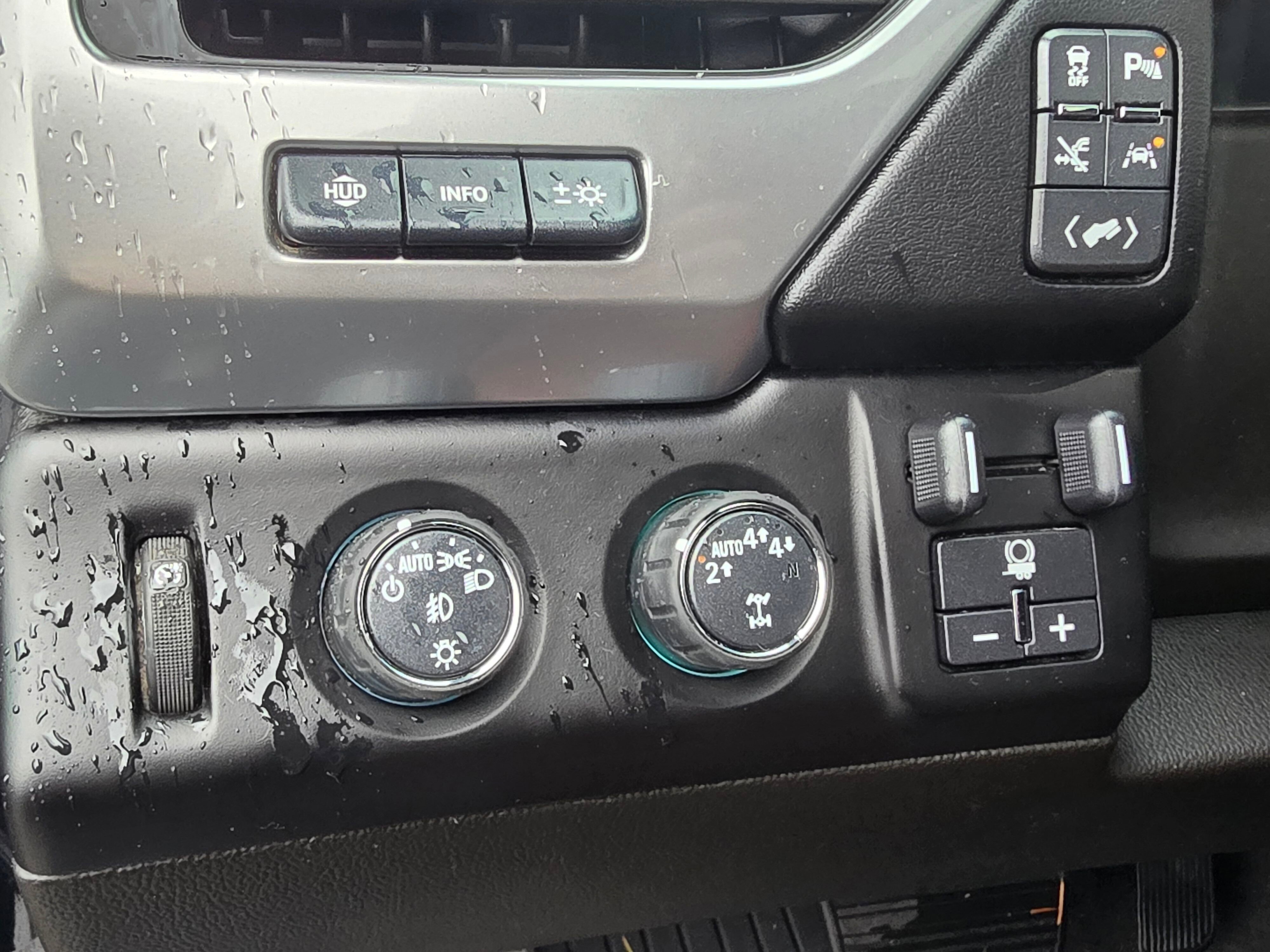 2019 Chevrolet Tahoe Premier - Photo 29