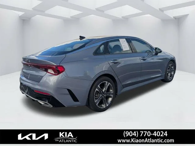 Used 2021 Silver Kia EX image 3