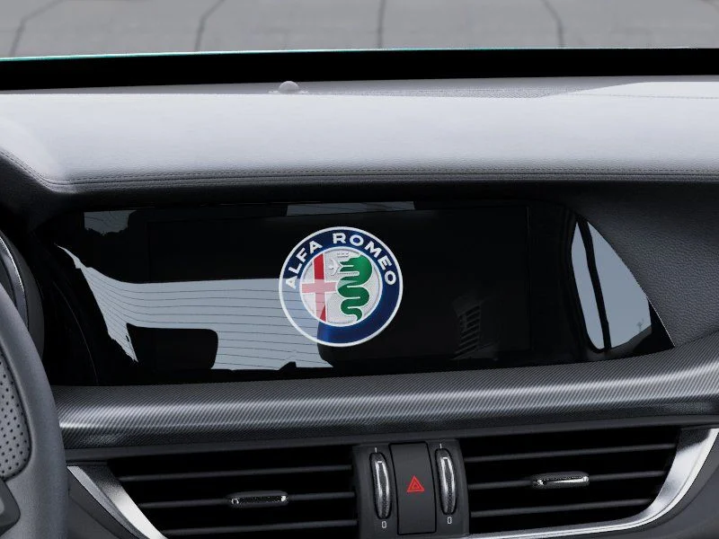 New 2026 Verde (Green) Fangio Metallic Exterior Paint Alfa Romeo Veloce image 18