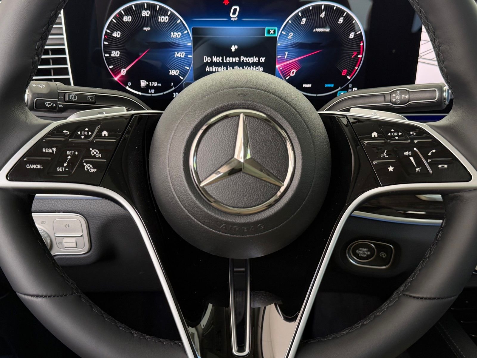 New 2026 Polar White Mercedes-Benz GLE 350 image 12