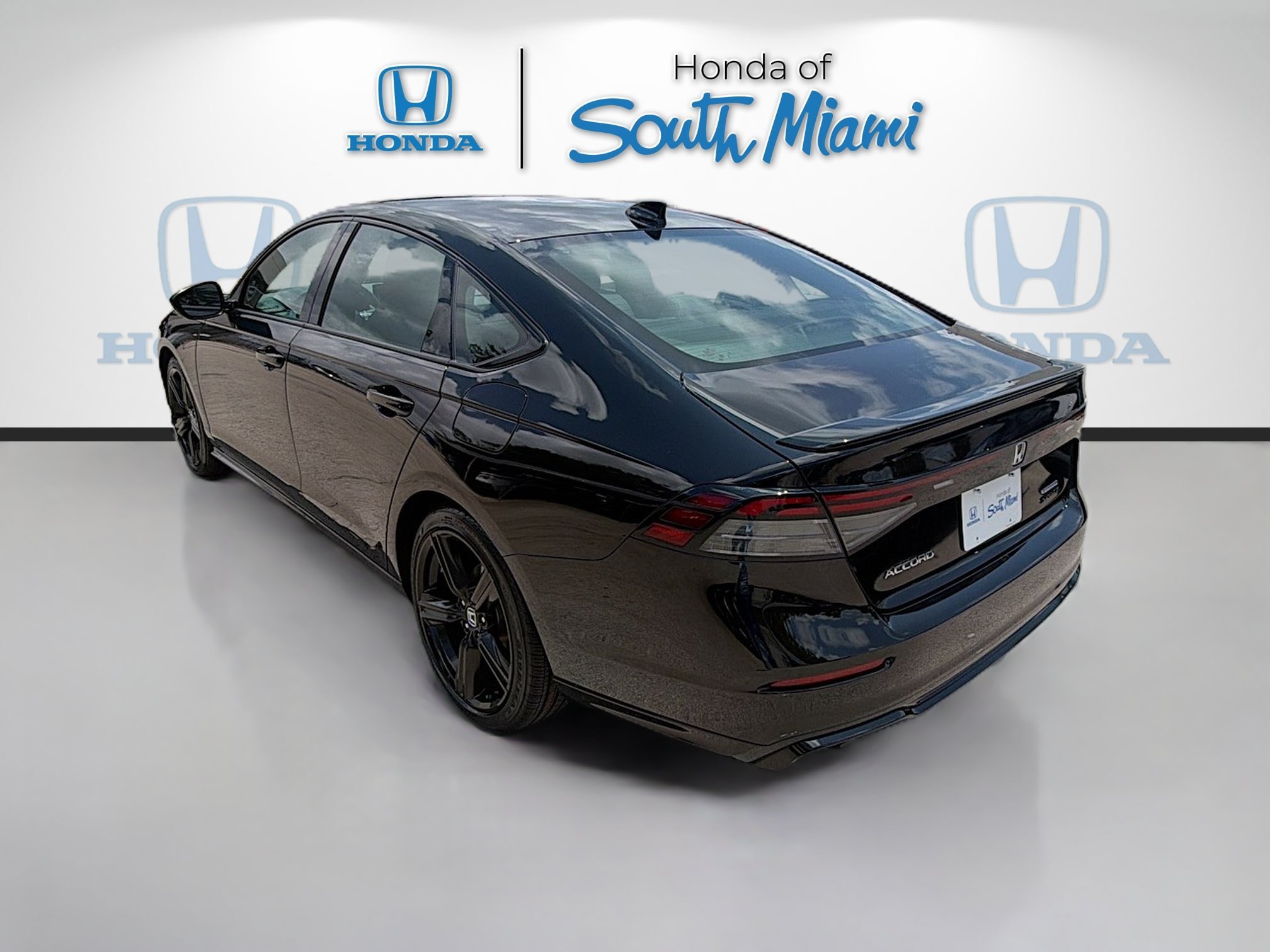 Certified Used 2025 Crystal Black Pearl Honda HYBRID SPORT-L image 5