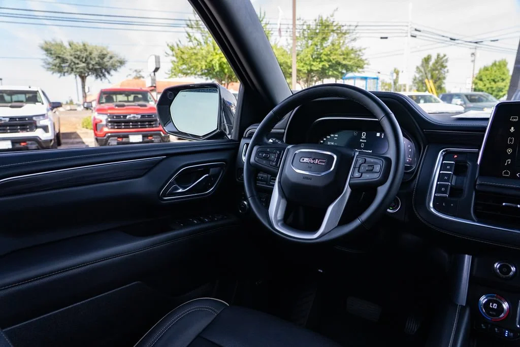 Used 2023 ONYX BLACK GMC SLT image 12