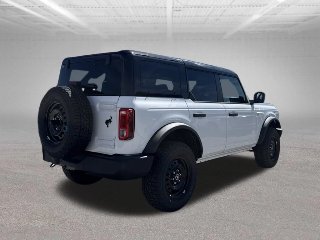 New 2026 White Ford Big Bend image 9