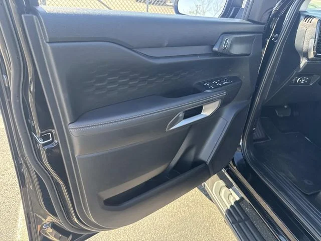 Used 2025 Black Ford XLT image 20