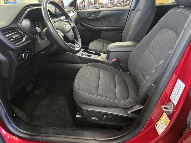 Used 2023 Red FORD ACTIVE image 9