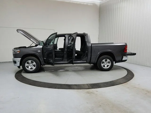 New 2026 Granite Crystal Metallic Clear-Coat Exterior Paint RAM Big Horn/Lone Star image 12
