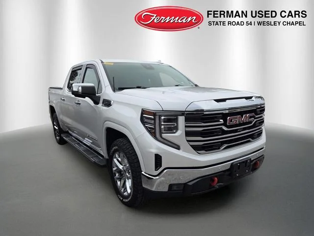 Certified Used 2024 White GMC SLT image 1