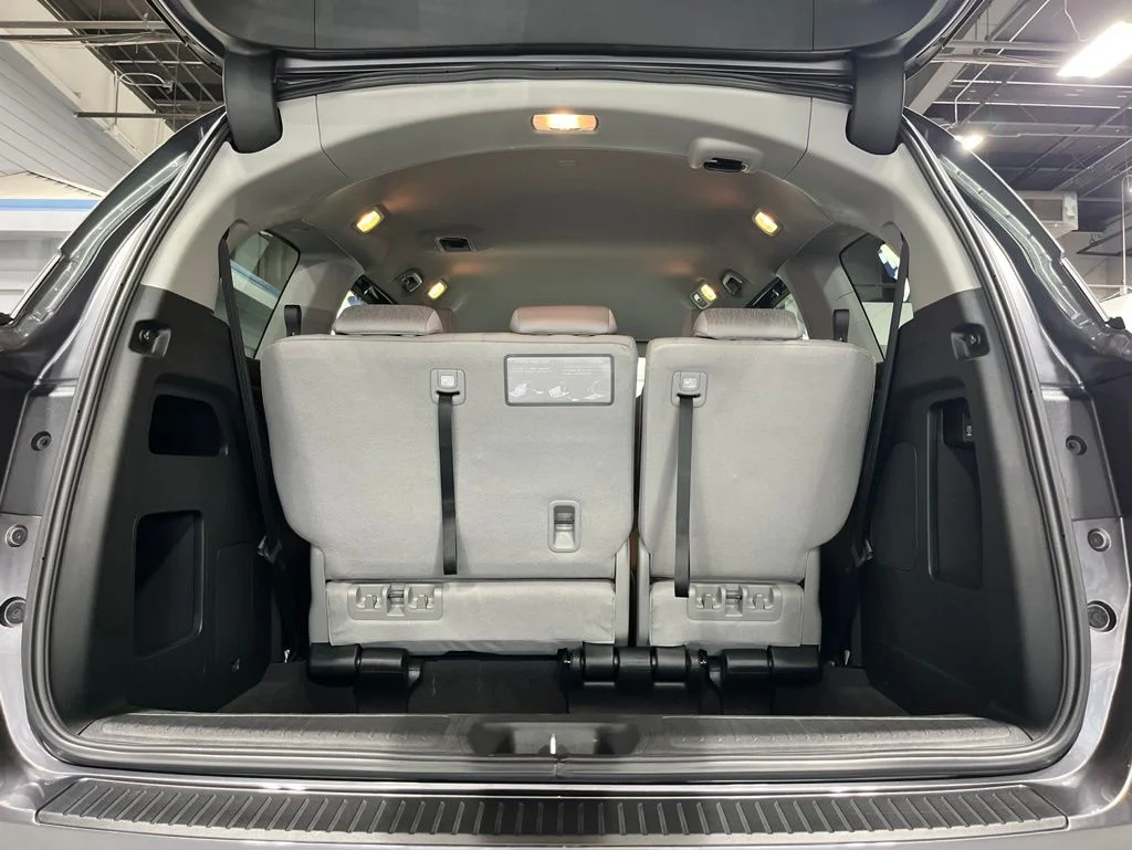 2024 Honda Odyssey EX - Photo 10