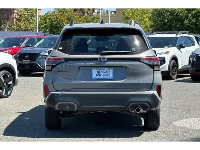 New 2026 RIVER ROCK PEARL Subaru Limited image 5