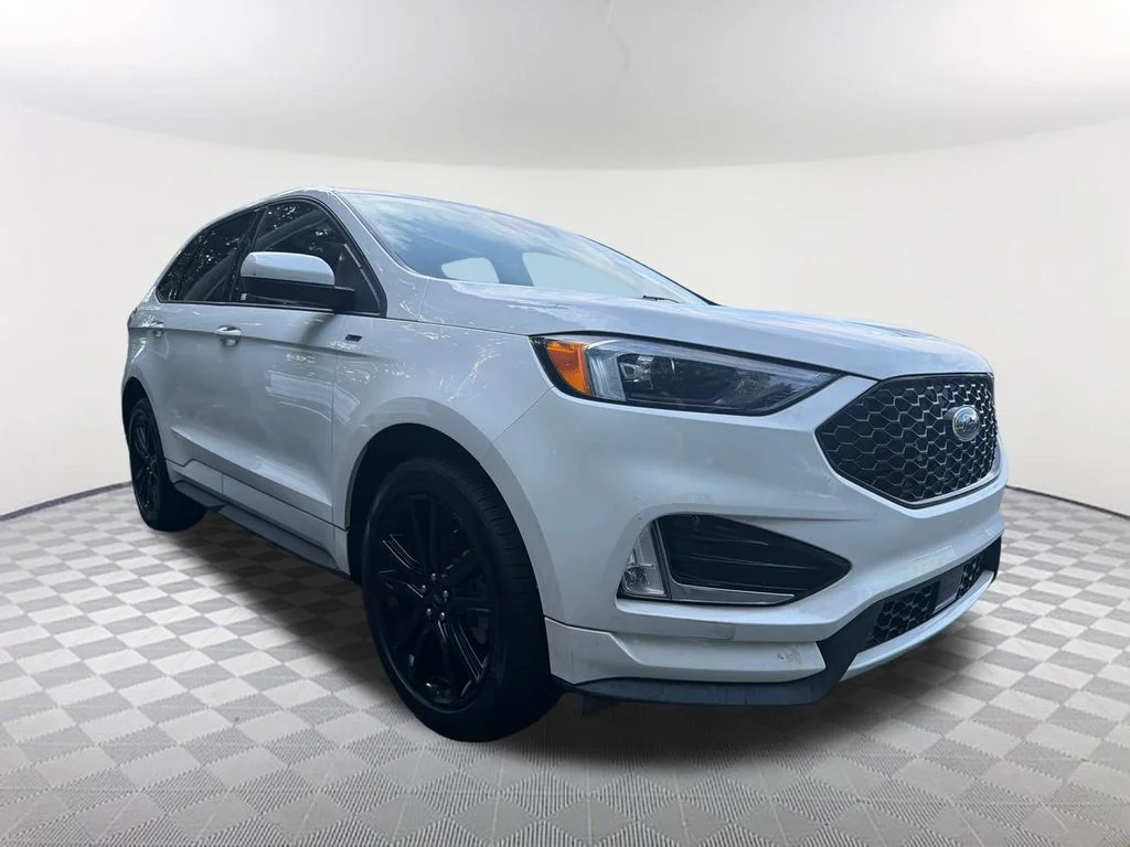 Used 2021 White Ford ST Line image 3