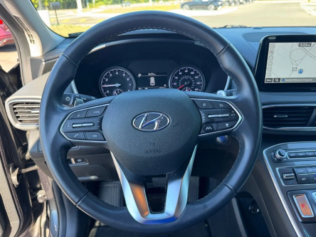 Used 2023 Gray Hyundai SEL image 26