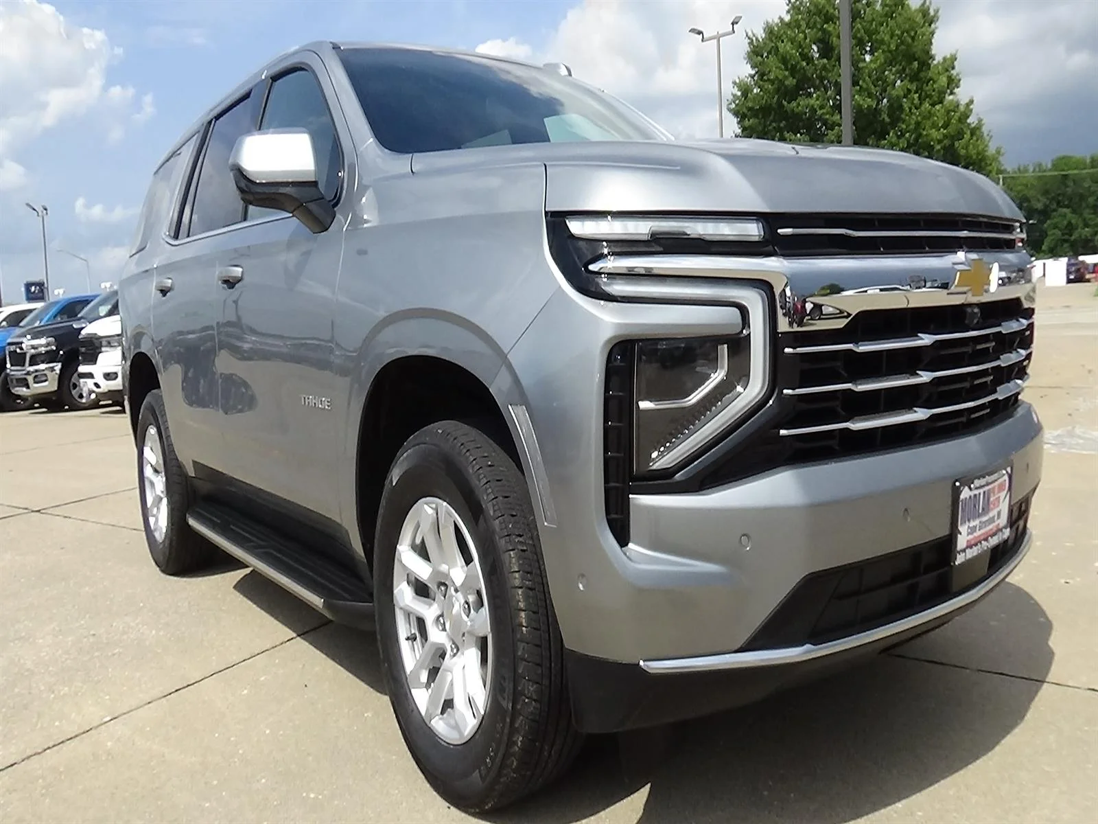 Used 2025 Sterling Gray Metallic (gxd) Chevrolet LT image 4