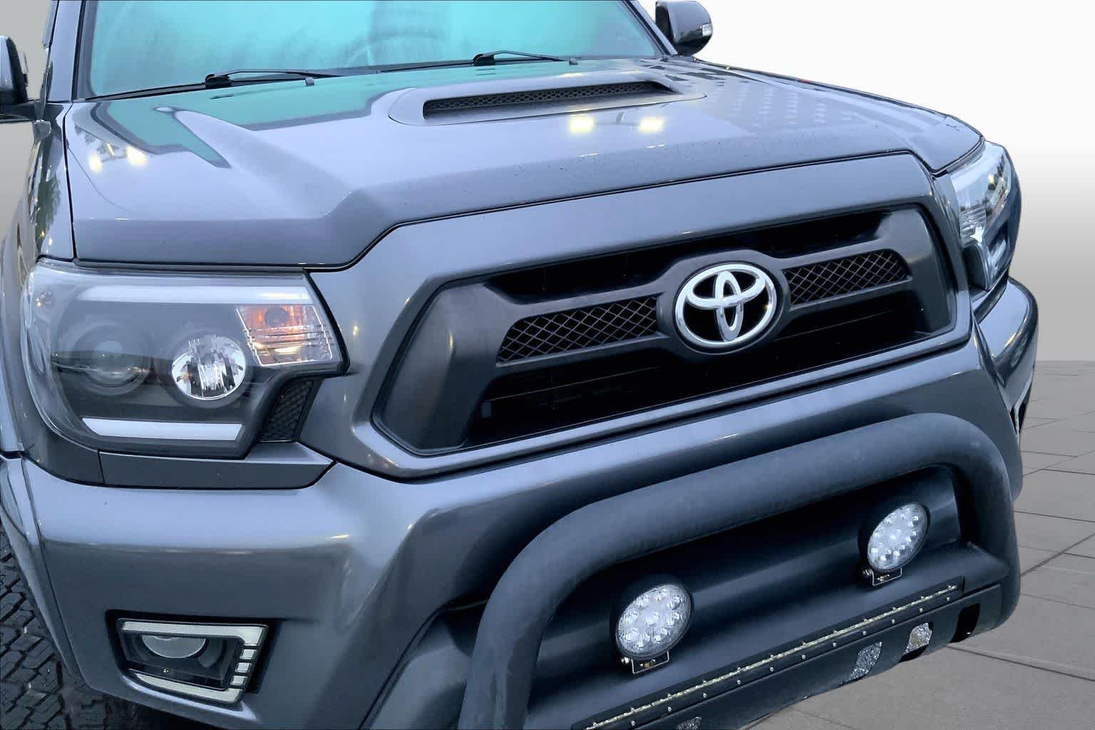 Used 2015 Magnetic Gray Metallic Toyota PreRunner image 29