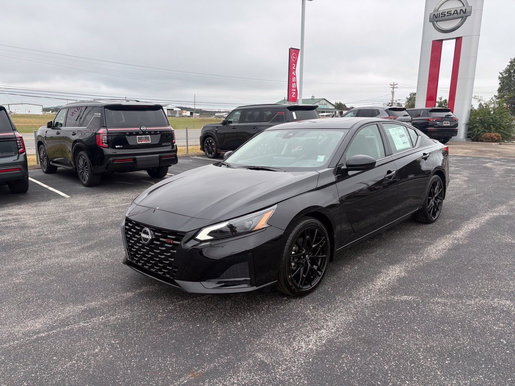 New 2026 Black Nissan 2.5 SR image 10