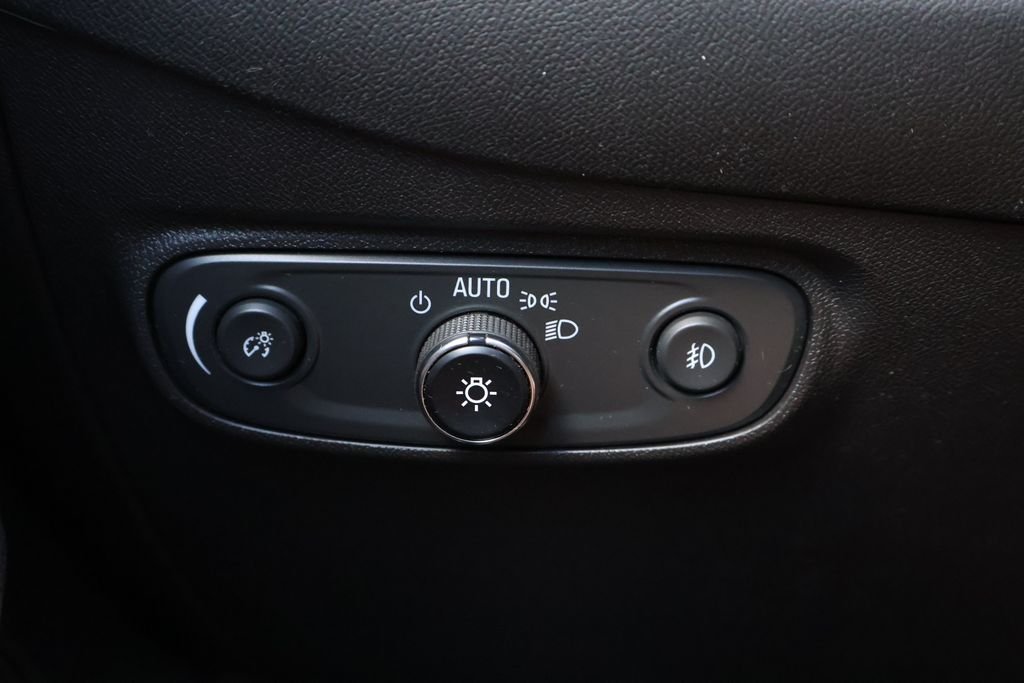 2023 Chevrolet Equinox Premier - Photo 39
