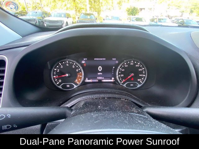 Used 2021 Silver Jeep Latitude image 2
