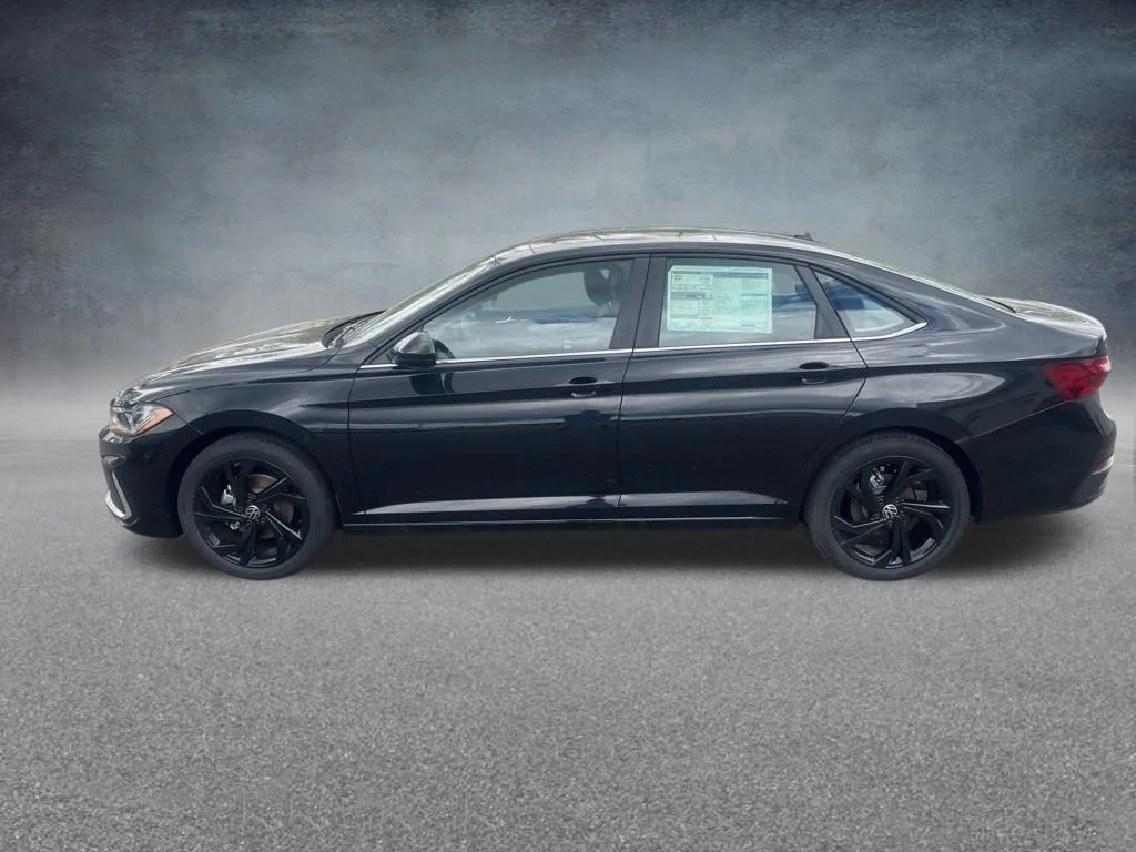 New 2026 Black Volkswagen 1.5T SE image 2