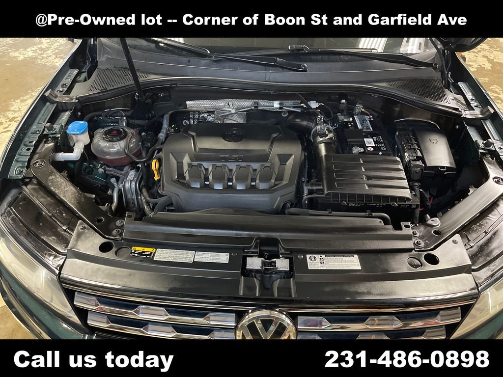 Used 2019 Green Volkswagen 2.0T SE image 10