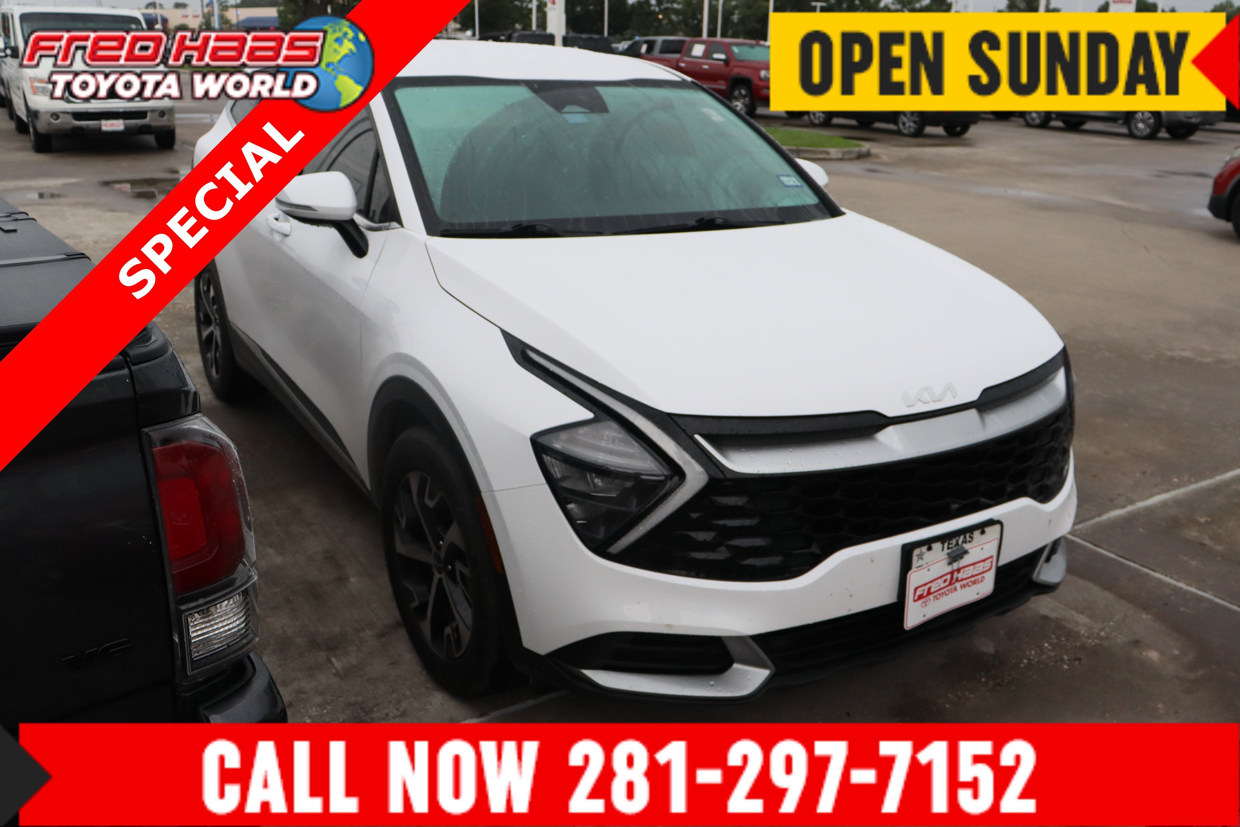 Used 2023 Glacial White Pearl Kia EX image 1