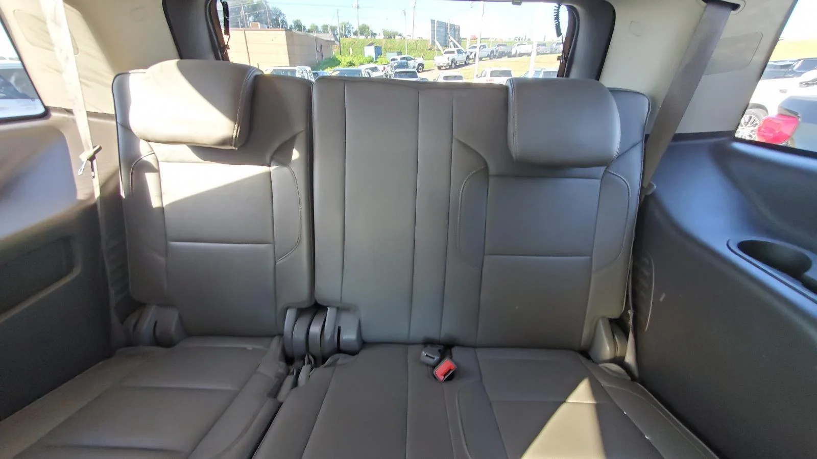 Used 2016 IRIDIUM METALLIC GMC Denali image 7