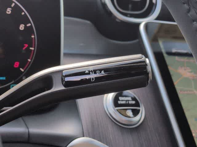 New 2026 Graphite Grey Metallic Mercedes-Benz GLC 300 image 32