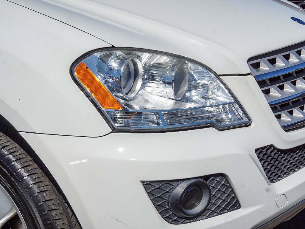Used 2010 White Mercedes-Benz ML 350 image 10
