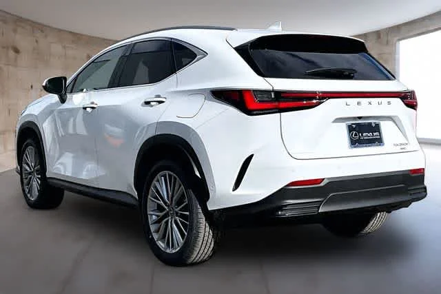 New 2026 Ultra White Lexus Luxury image 3