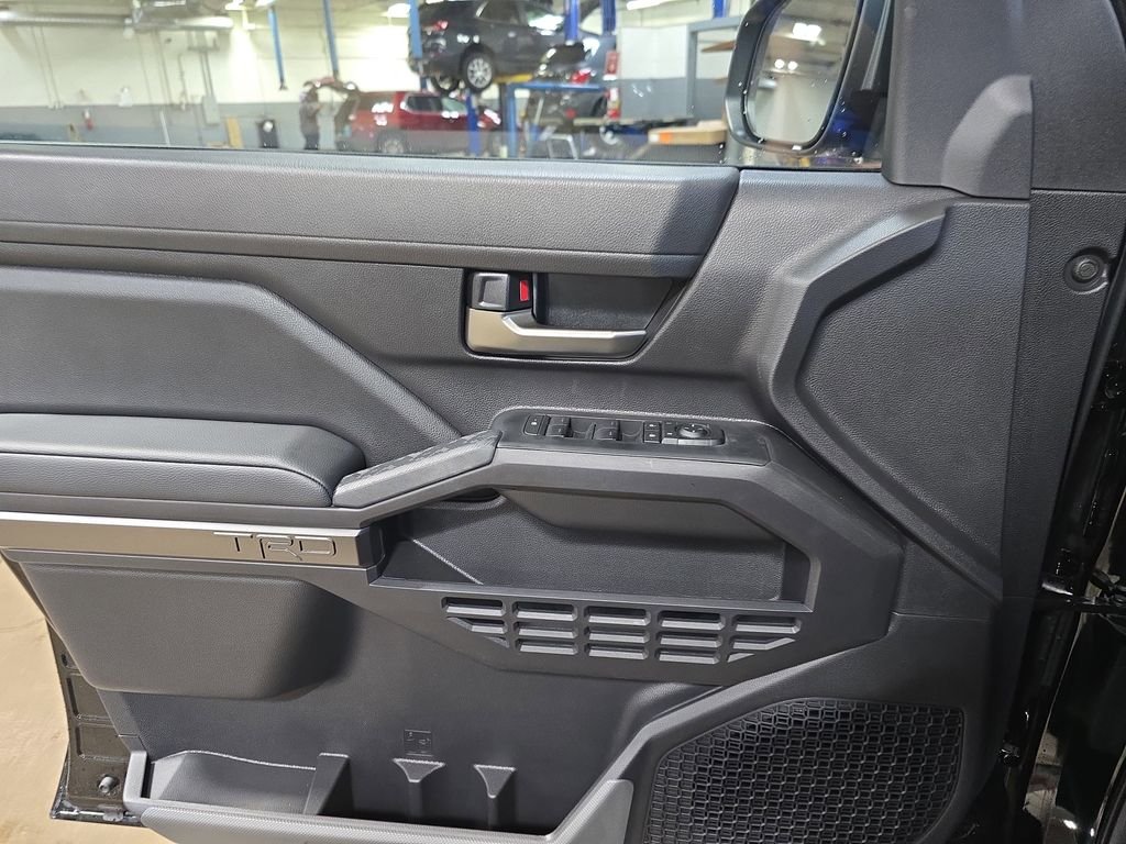 2025 Toyota Tacoma TRD Off Road - Photo 27