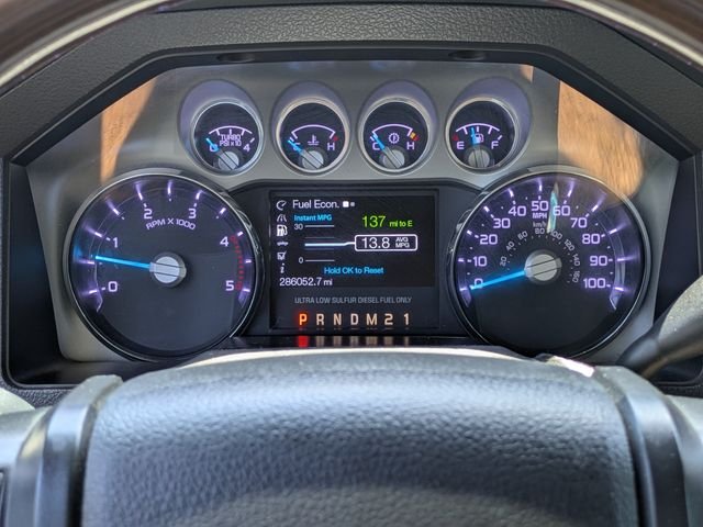 Used 2015 White Ford Platinum image 31