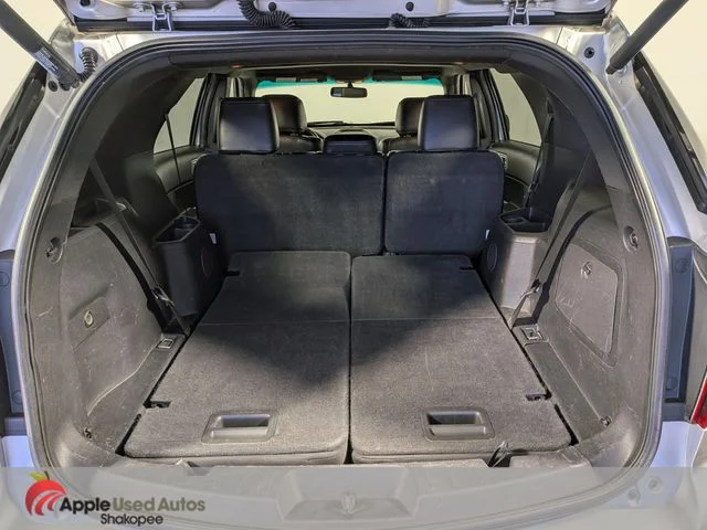Used 2011 Silver Ford XLT image 11