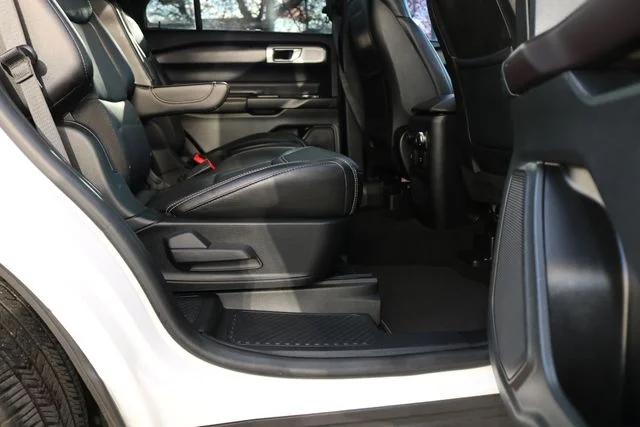 Used 2020 White Ford ST image 25
