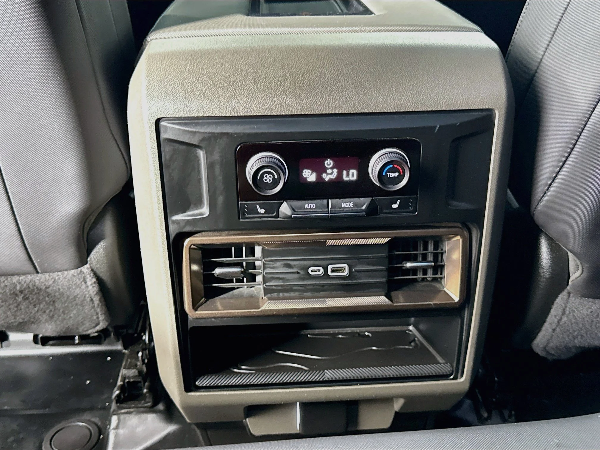 Used 2024 Interstellar White GMC 2X image 28