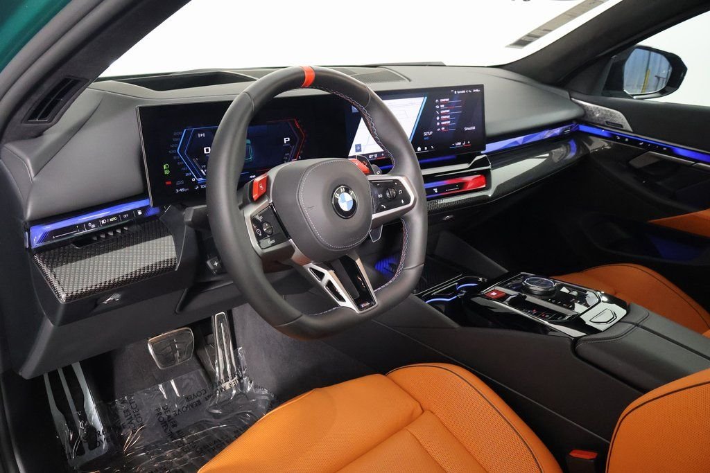 Used 2025 Green Metallic BMW TOURING image 7