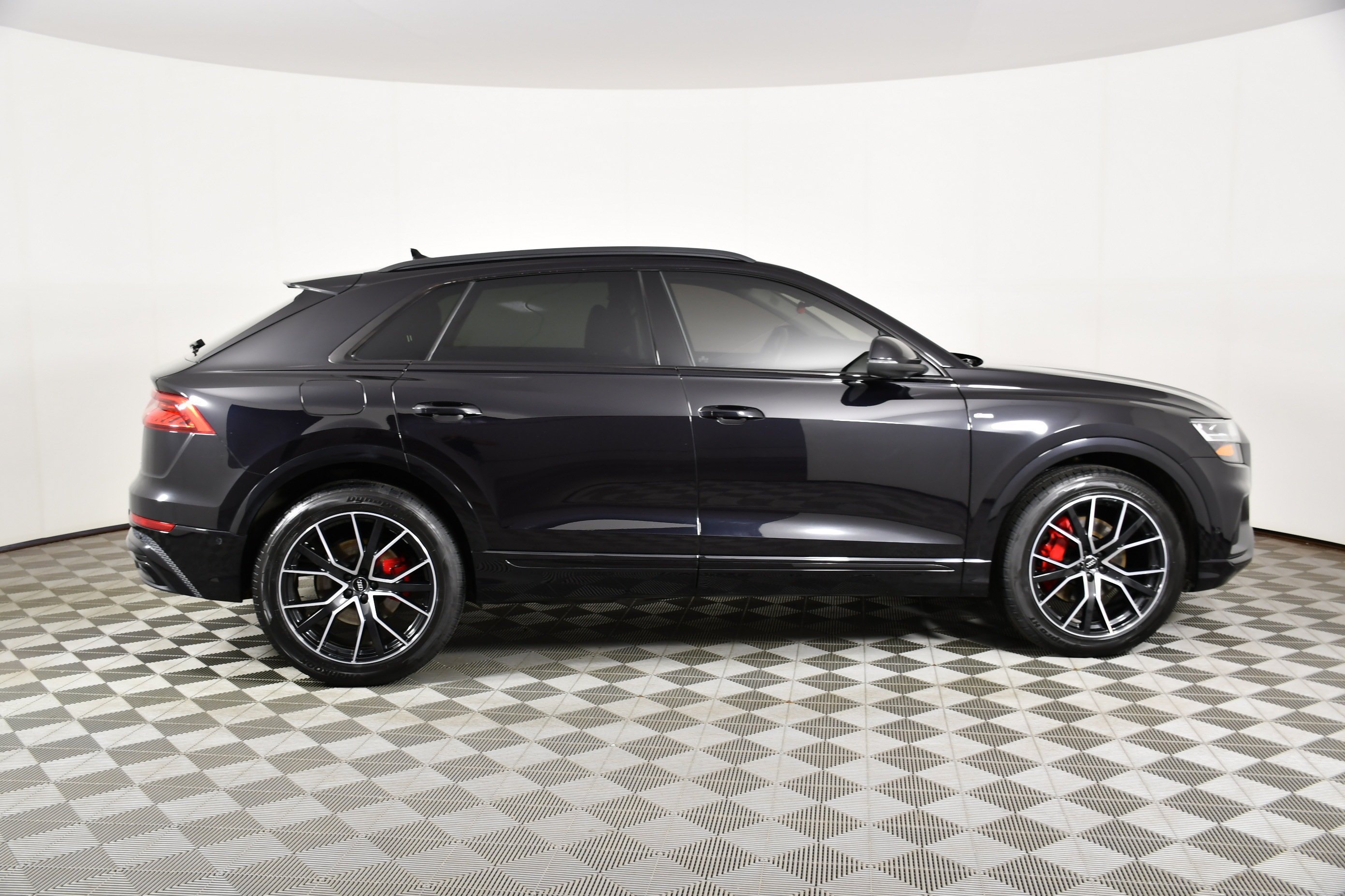 Used 2020 Orca Black Metallic Audi Premium Plus image 5