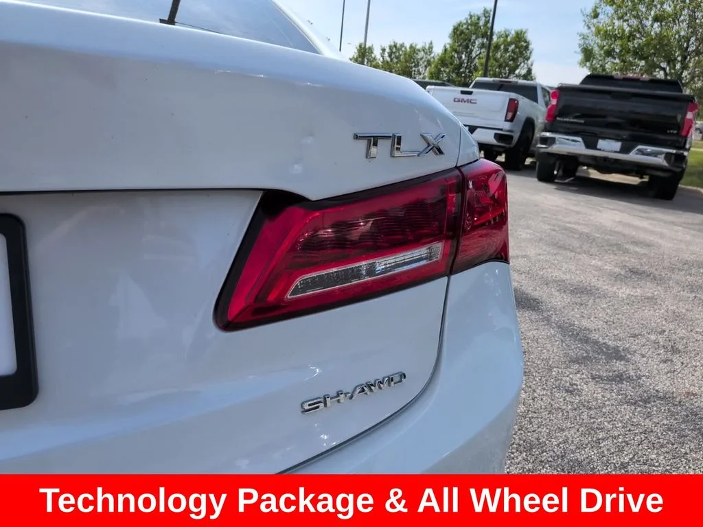 Used 2019 White Acura Technology image 7