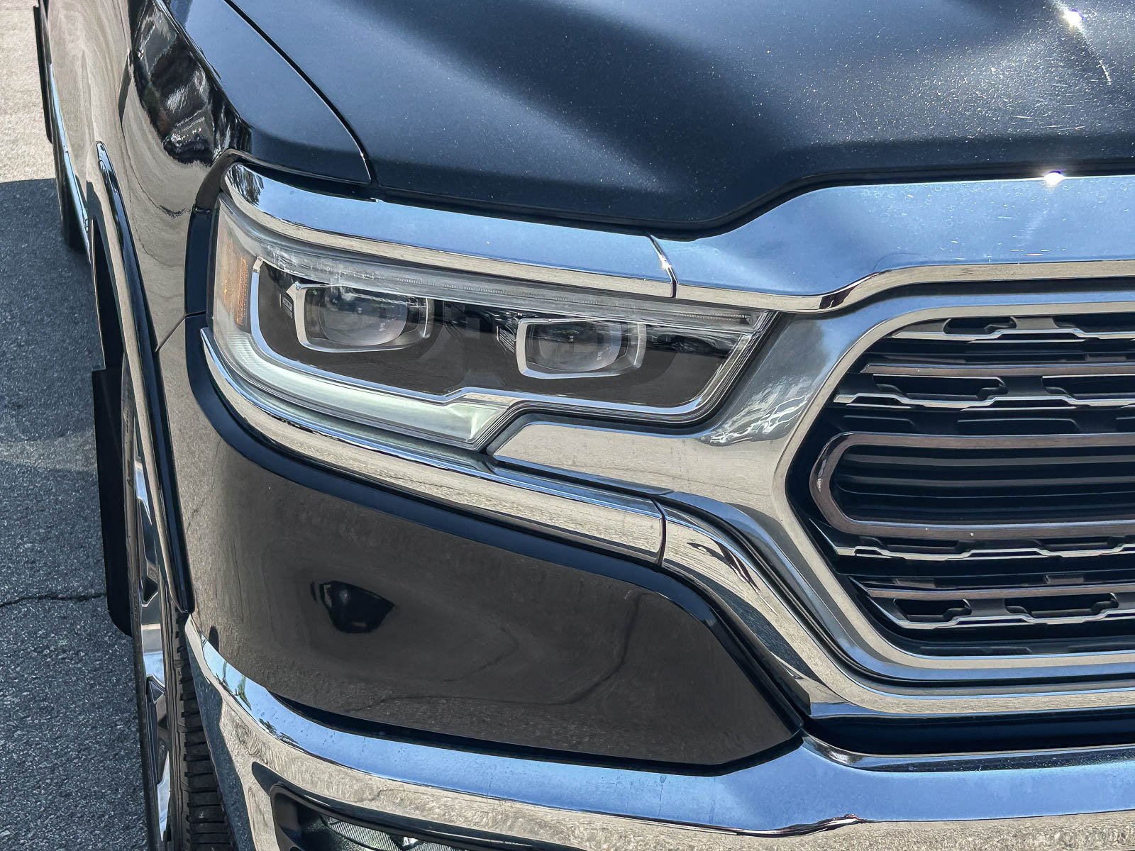 Used 2019 DIAMOND BLACK CRY RAM LIMITED image 4