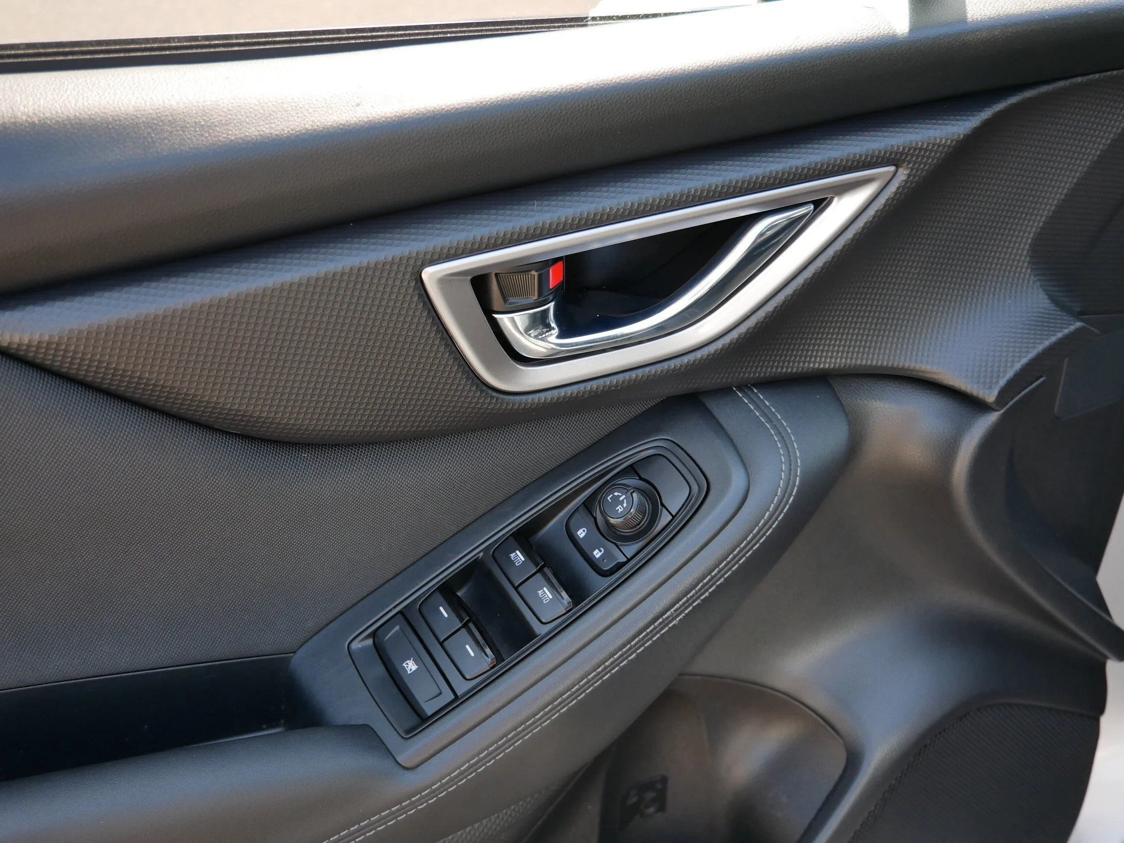 Used 2024 Ice Silver Metallic Subaru Premium image 20