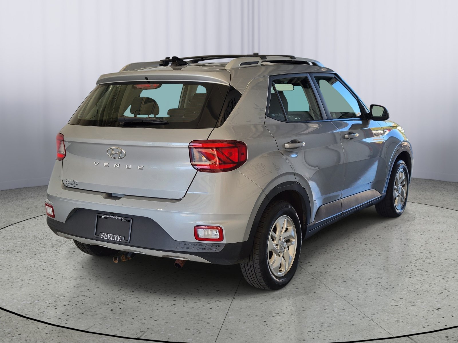 Used 2020 Hyundai Venue SEL with VIN KMHRC8A34LU030861 for sale in Kalamazoo, MI