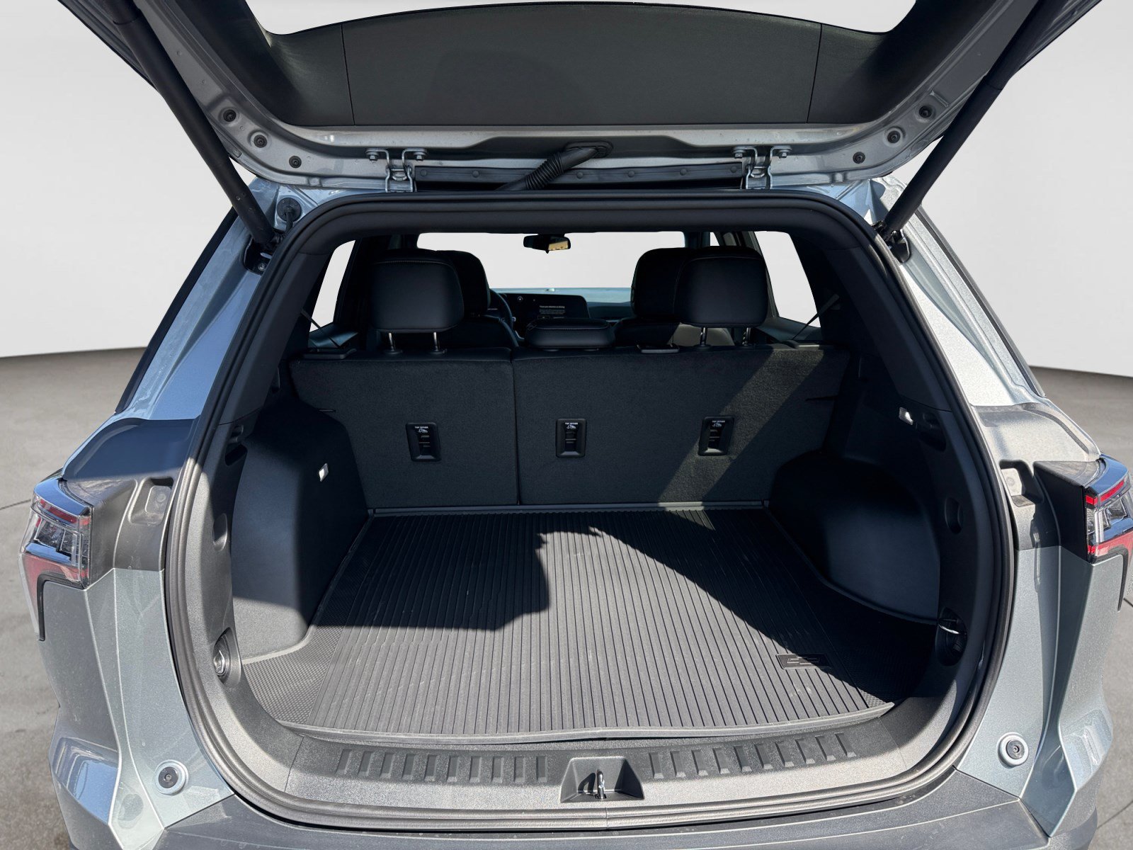 2026 Chevrolet Equinox LT - Photo 17