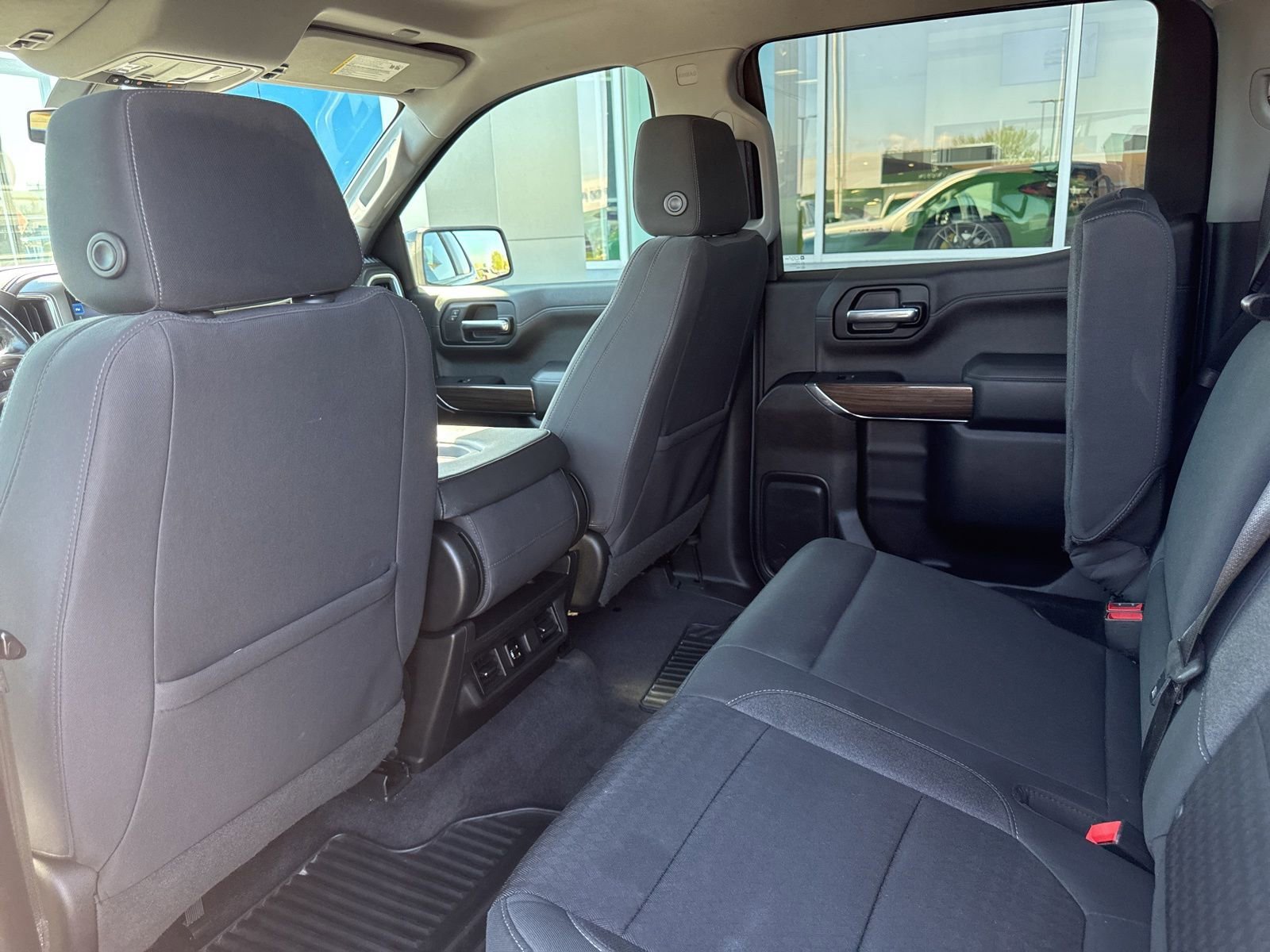 2019 Chevrolet Silverado 1500 RST - Photo 15