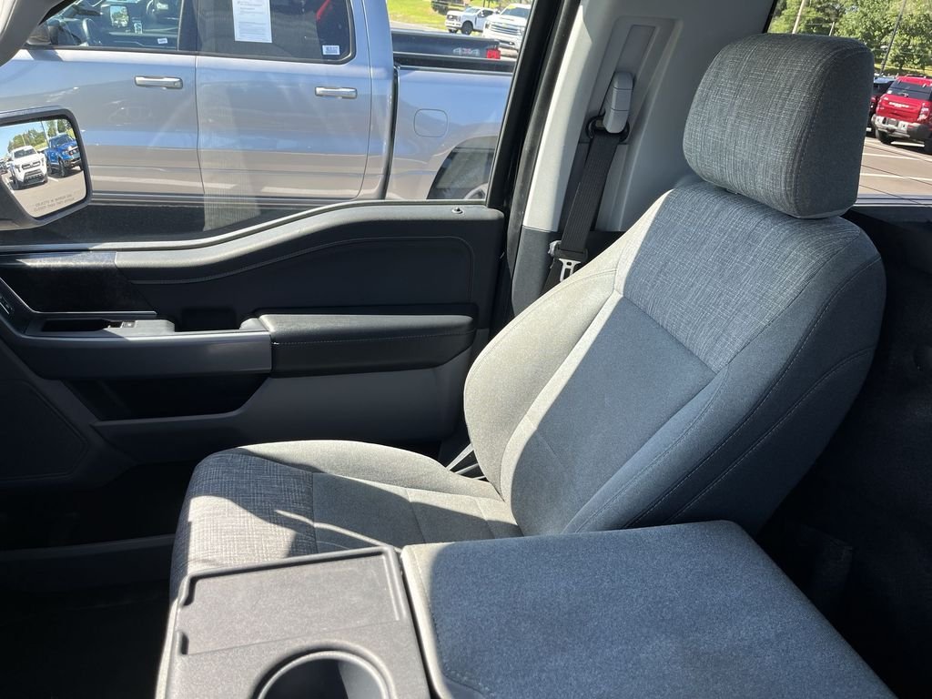 Used 2022 Black Ford XLT image 21