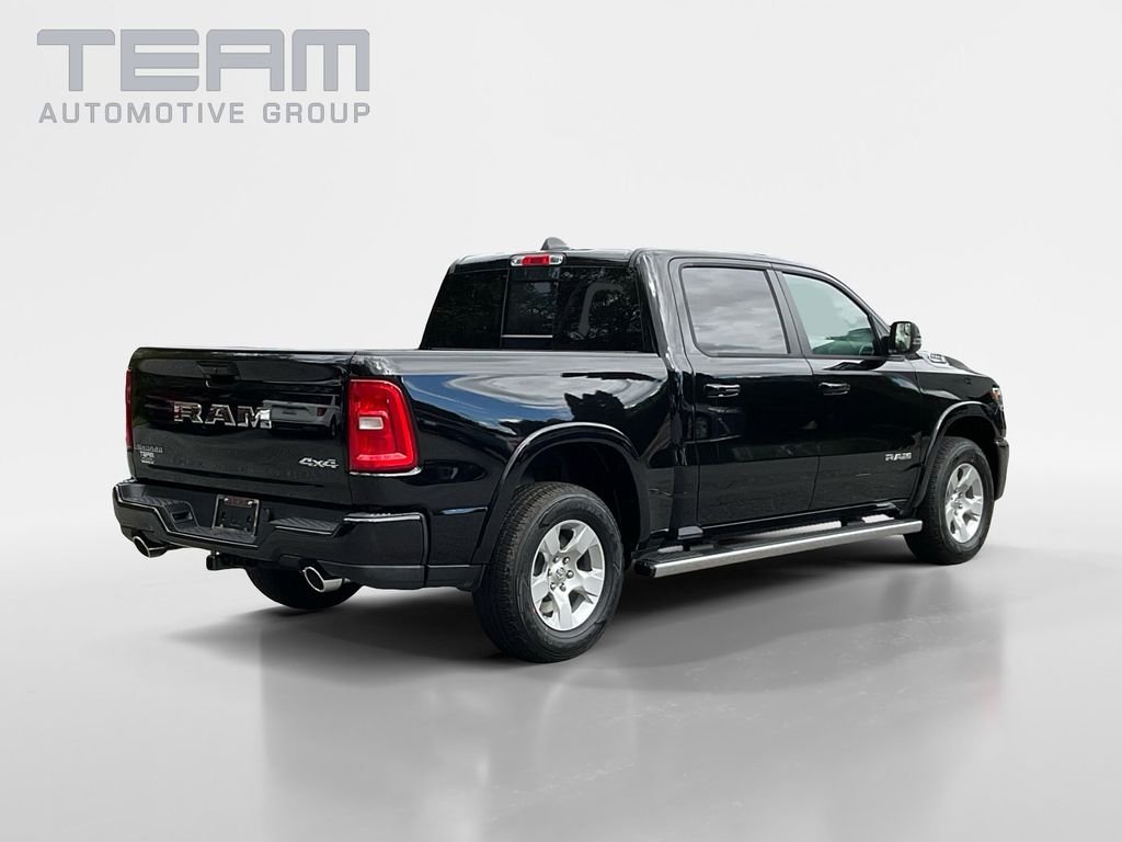 New 2026 Diamond Black Crystal Pearlcoat RAM Big Horn/Lone Star image 7