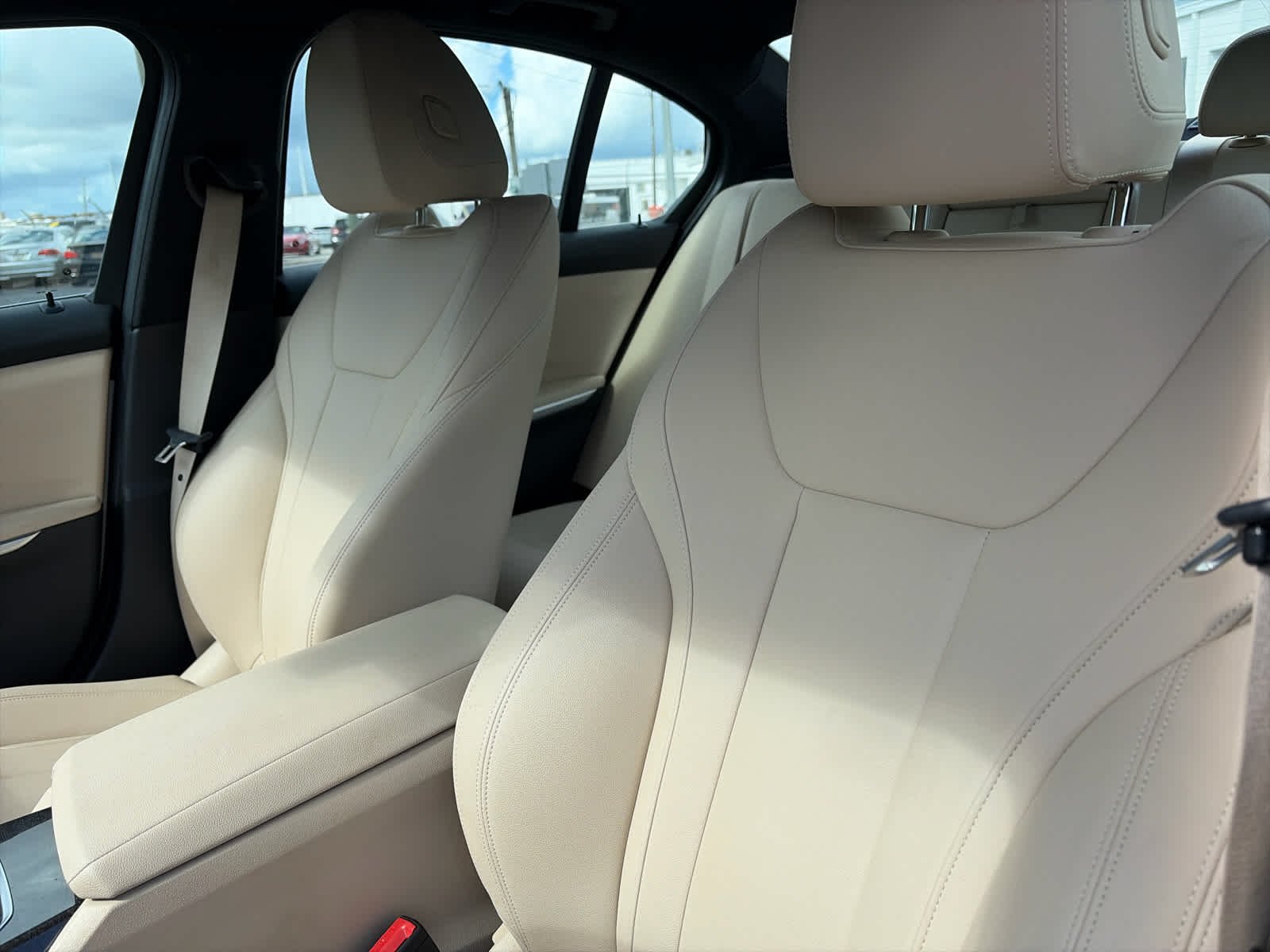 Used 2020 Mineral White Metallic BMW 330i image 7
