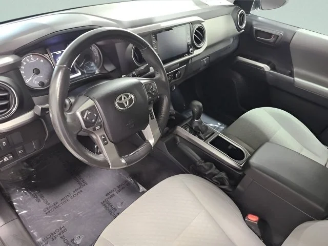 Used 2021 Midnight Black Metallic Toyota SR5 image 22
