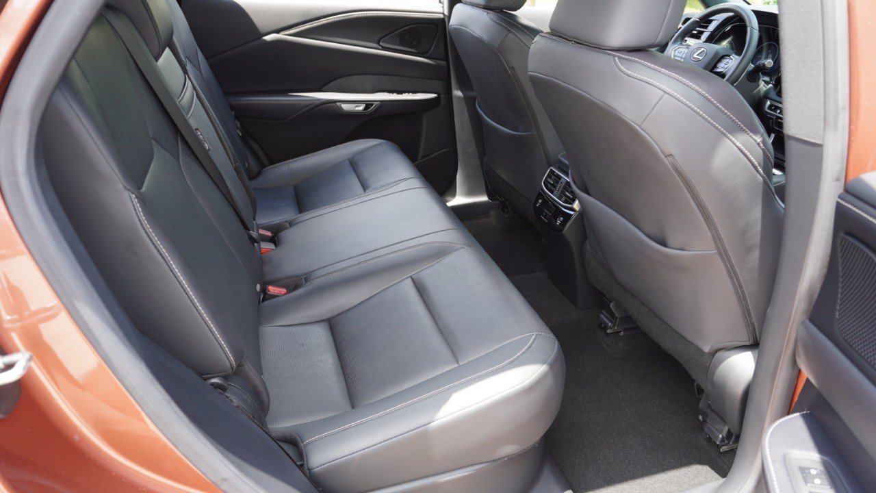 Certified Used 2023 COPPER CREST Lexus RX 350 Premium Plus image 32