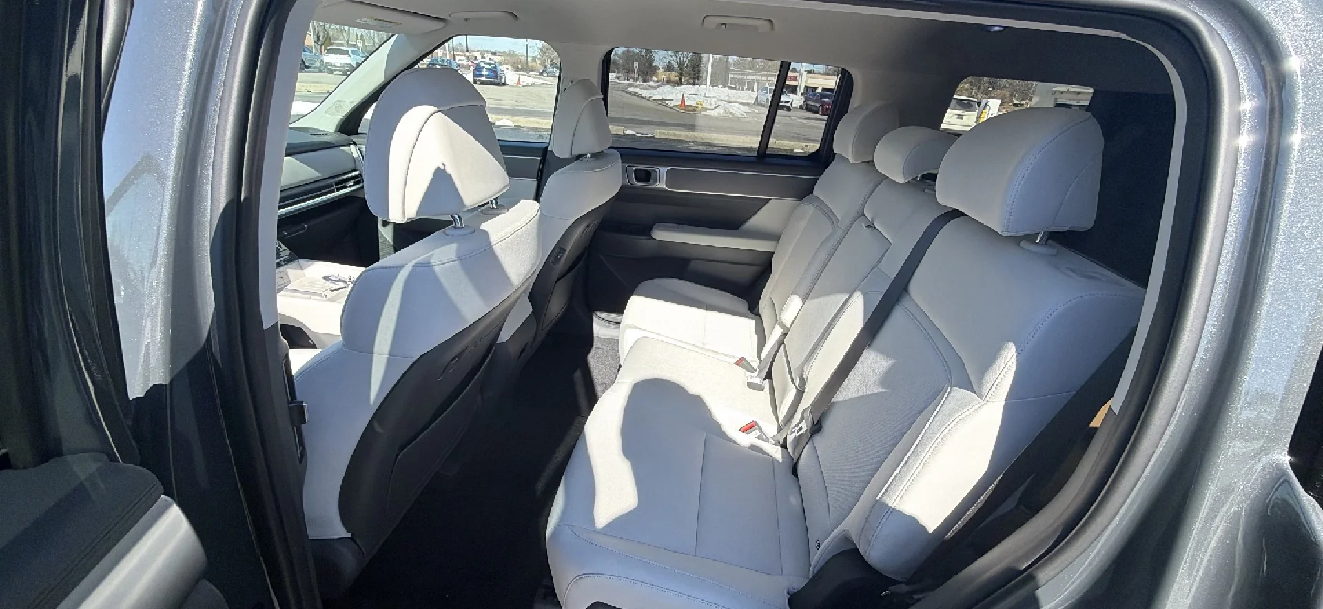 New 2026 Ecotronic Gray Metallic Hyundai SE image 15