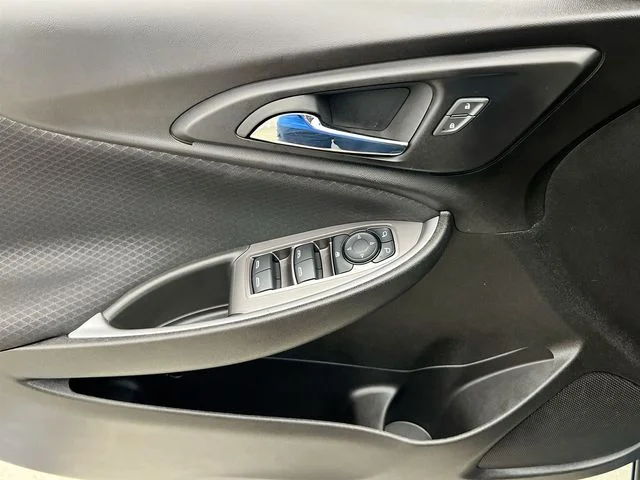 2025 Chevrolet Malibu 1LT - Photo 21