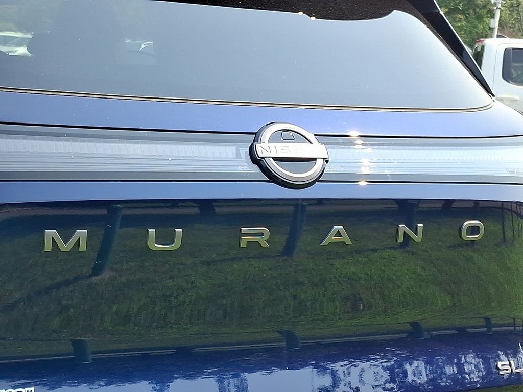 Used 2025 Blue Nissan SL image 8