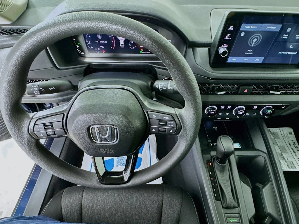 New 2026 Canyon River Blue Metallic Honda SE image 16